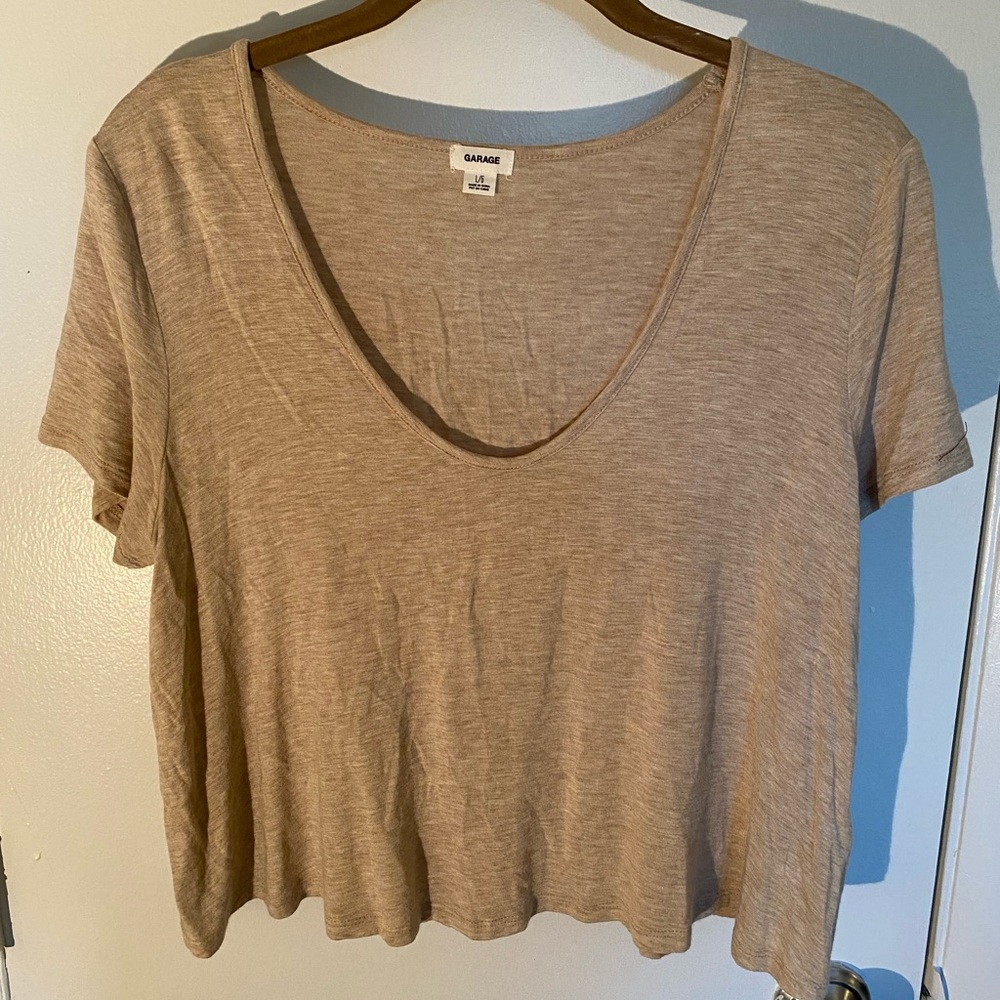 Garage Crop-Top